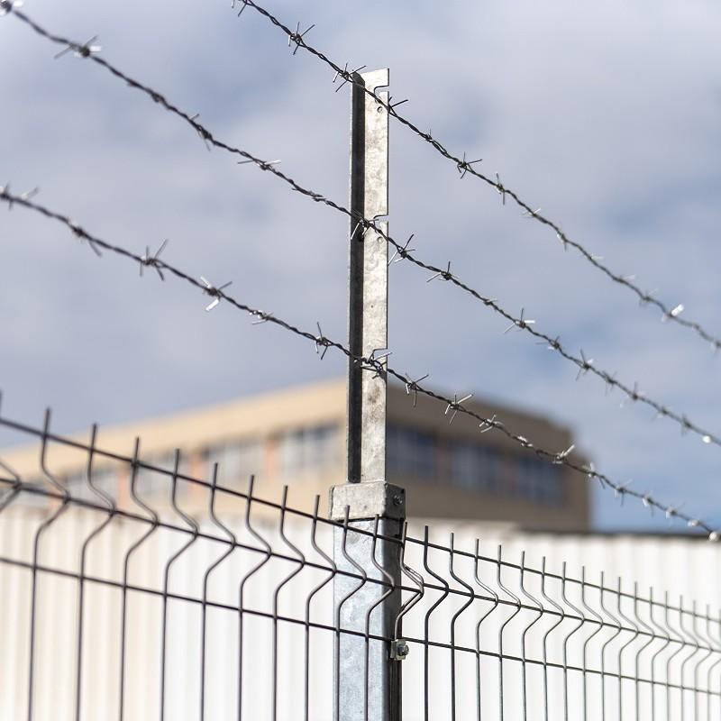 Brat antiescaladare din cornier zincat