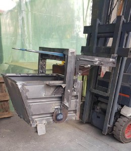 Containere din tabla cutata zincata pentru deseuri industriale